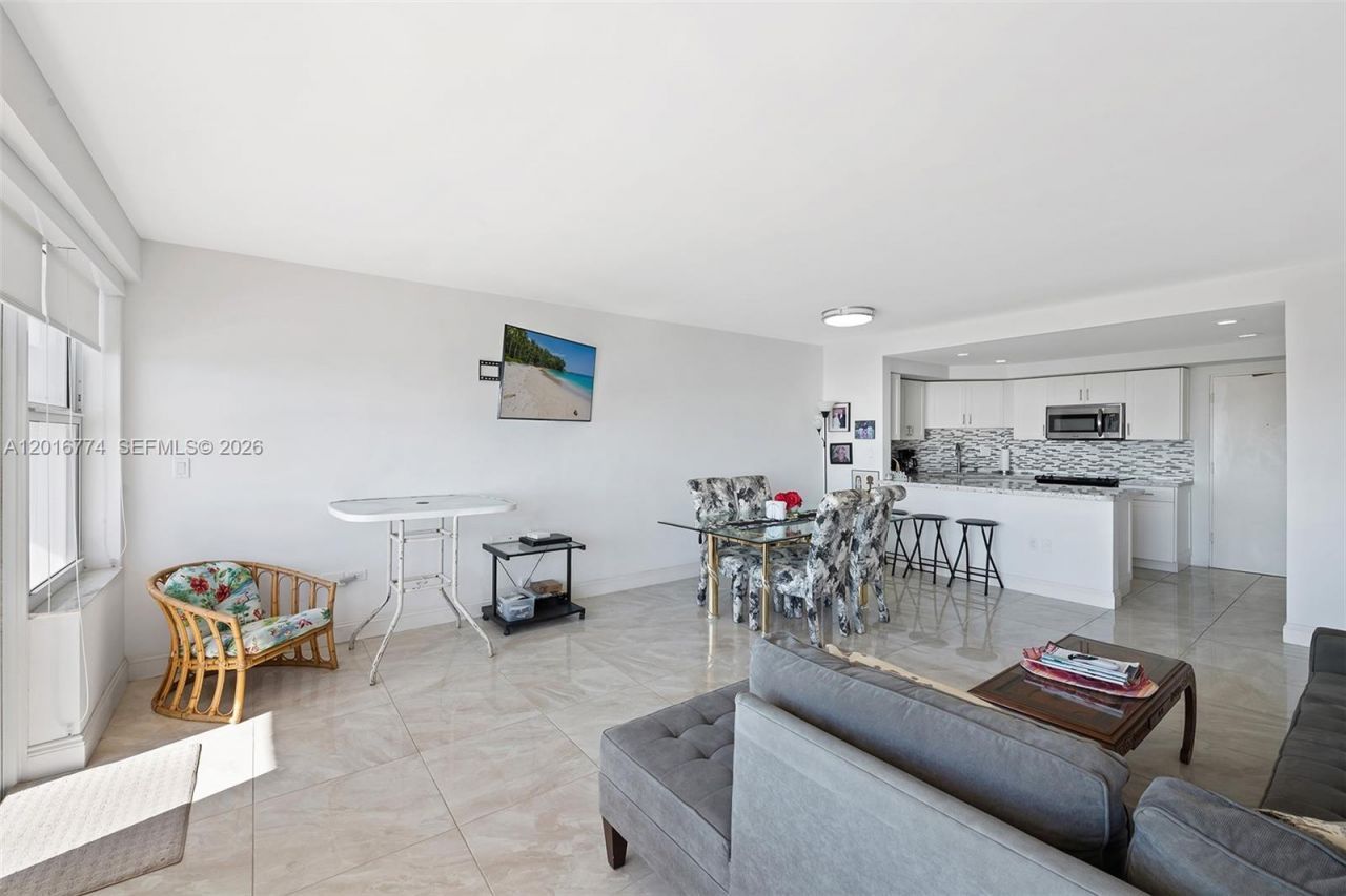 3111 N Ocean Dr , Unit 1110, Hollywood, FL 33019 Photo