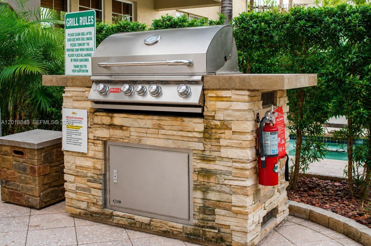 533 NE 3rd Ave, Unit 147, Fort Lauderdale, FL 33301 Photo