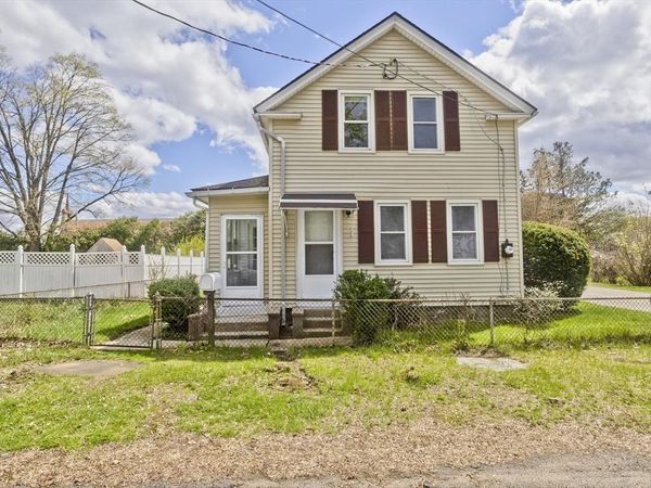 19 Church St, Agawam, MA 01001