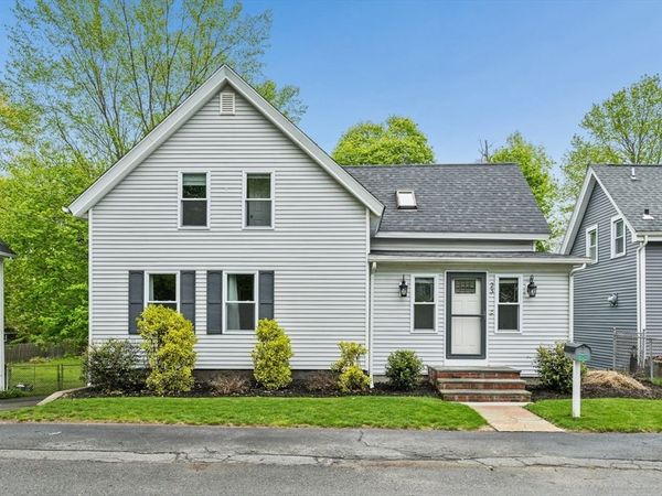 23 Belmont St, Abington, MA 02351