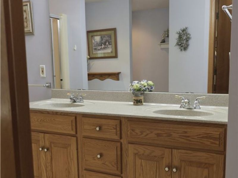 7714 Lucerne Dr, Millersburg, OH 44654 Photo 27