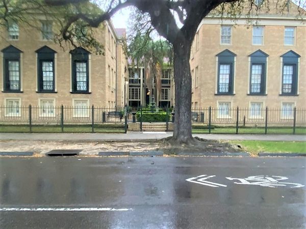 3300 ST CHARLES Avenue , Unit 23, New Orleans, LA 70115