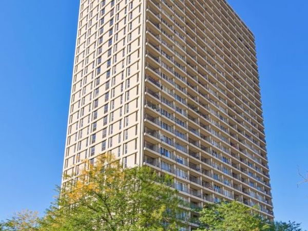 1960 N Lincoln Park West, Unit 1601, Chicago, IL 60614