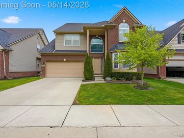 27492 Belgrave Place, Novi, MI 48374