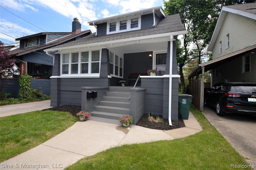 909 Knowles Street, Royal Oak, MI 48067 Main Photo