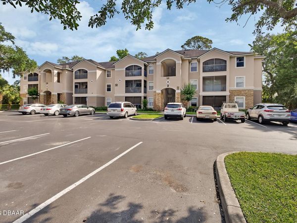 940 Village Trail, Unit 3-201, Port Orange, FL 32127
