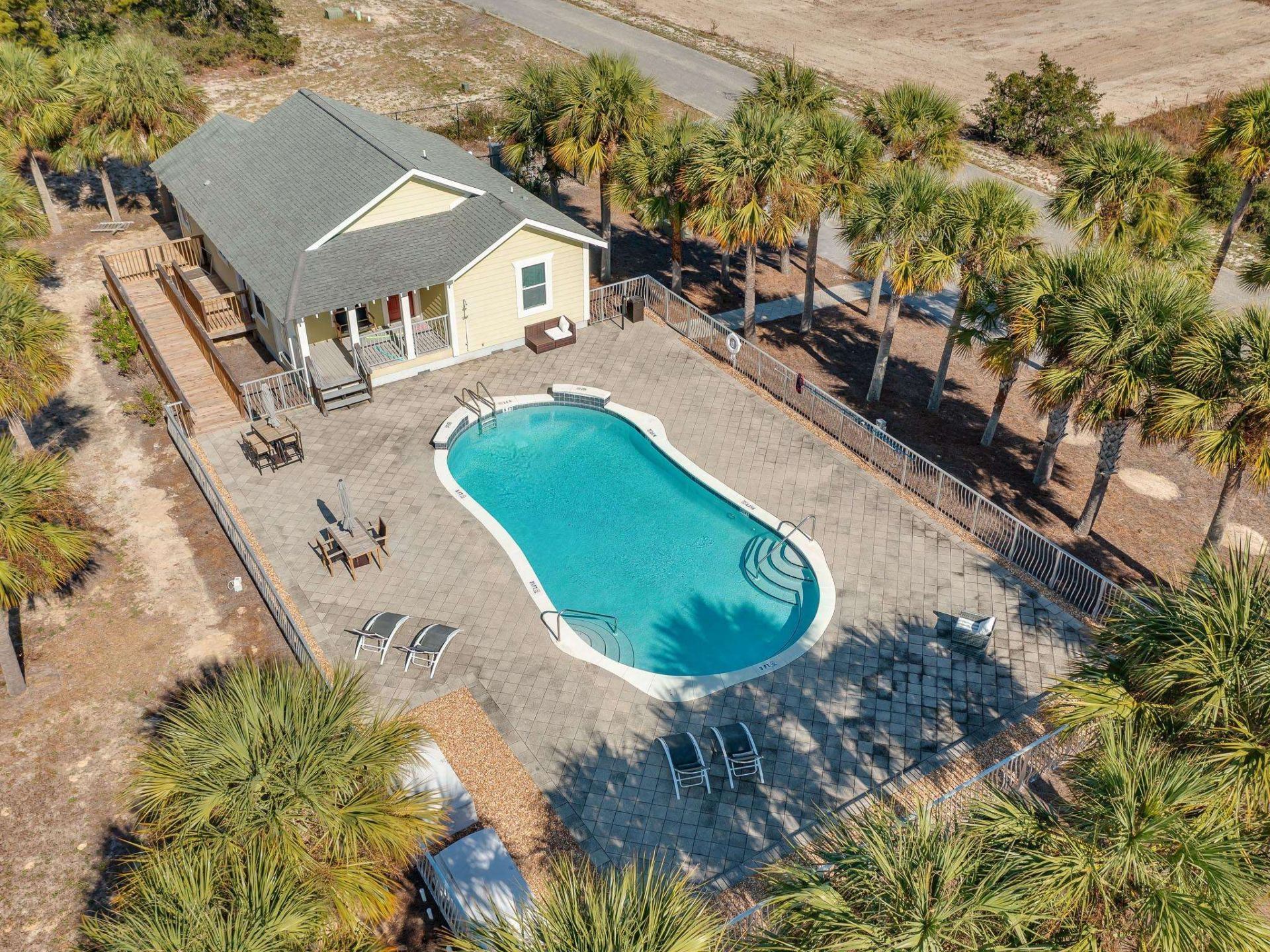 215 Ante Beppum Loop, Carrabelle, FL 32322 Photo