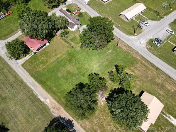 Railroad Street , Coalgate, OK 74538