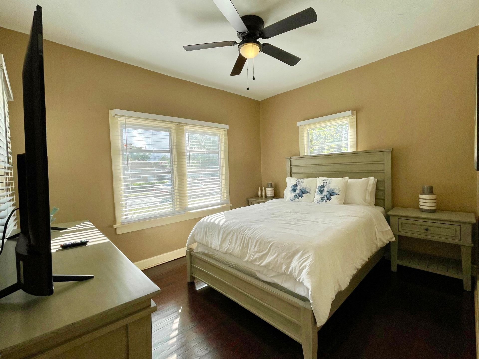 5555 Garden Avenue, Unit House, West Palm Beach, FL 33405 Photo