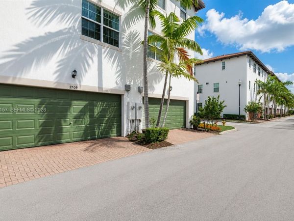 2709 SW 119th Way, Unit 2709, Miramar, FL 33025