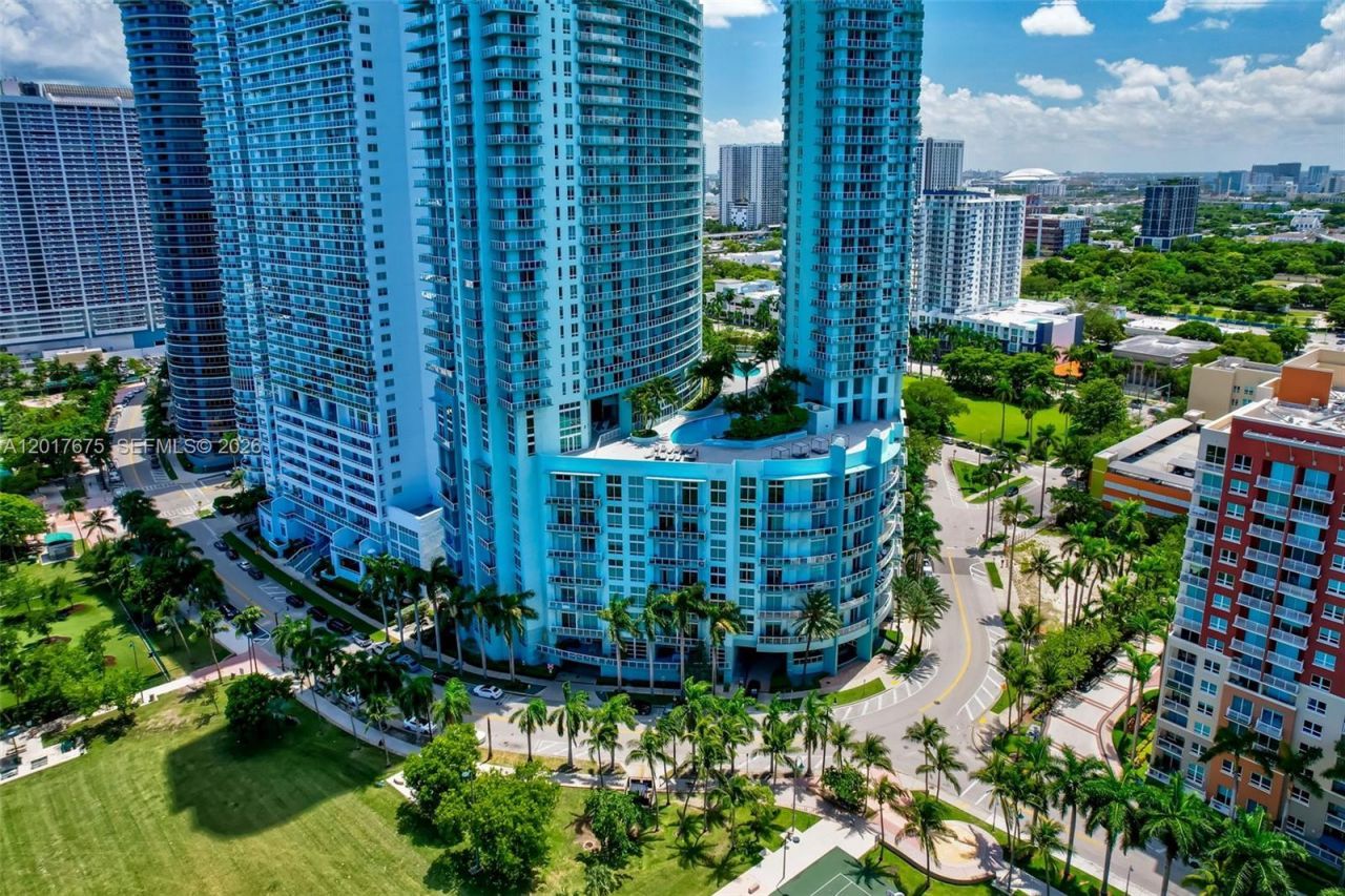 Please Call For Address, Unit 4606, Miami, FL 33132 Photo