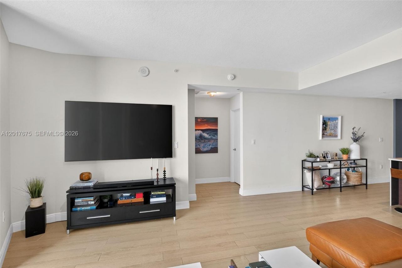 Please Call For Address, Unit 4606, Miami, FL 33132 Photo