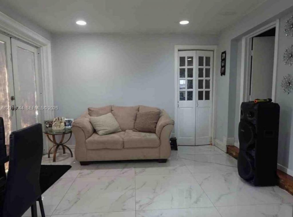 9260 SW 164th St , Palmetto Bay, FL 33157 Photo