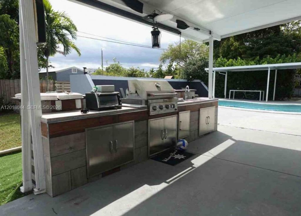 9260 SW 164th St , Palmetto Bay, FL 33157 Photo