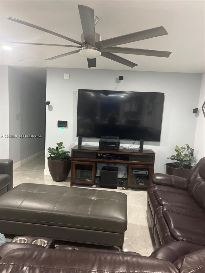 9260 SW 164th St , Palmetto Bay, FL 33157 Photo