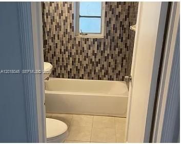 23 Majorca Ave, Unit 1, Coral Gables, FL 33134 Photo