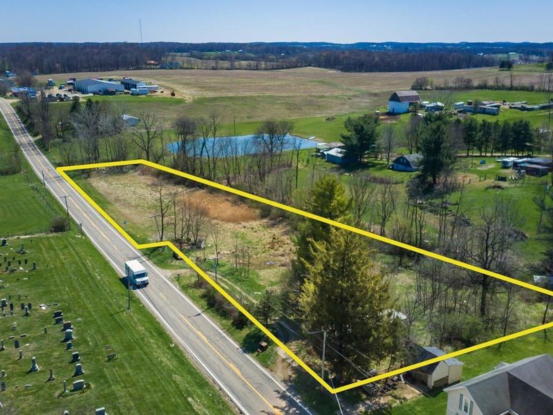 181 E Liberty Street, Martinsburg, OH 43037 Photo 2