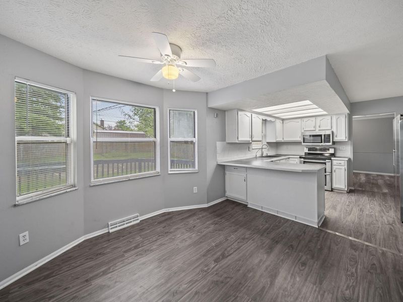 2227 Lilacwood Avenue, Columbus, OH 43229 Photo 15