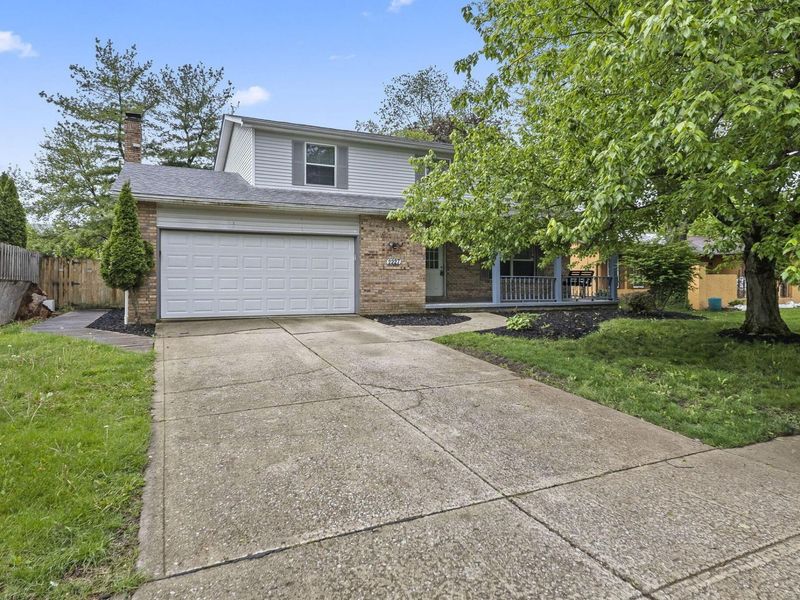 2227 Lilacwood Avenue, Columbus, OH 43229 Photo 2