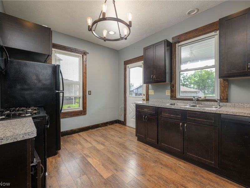 150 24th Street SE, Massillon, OH 44646 Photo 9