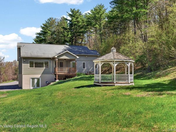 86 Paul Horn Road , Catskill, NY 12414