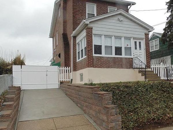 2124 BORBECK AVENUE, PHILADELPHIA, PA 19152
