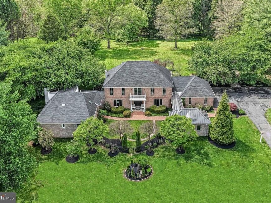 124 Round Hill Road, Kennett Square, PA 19348 Main Photo
