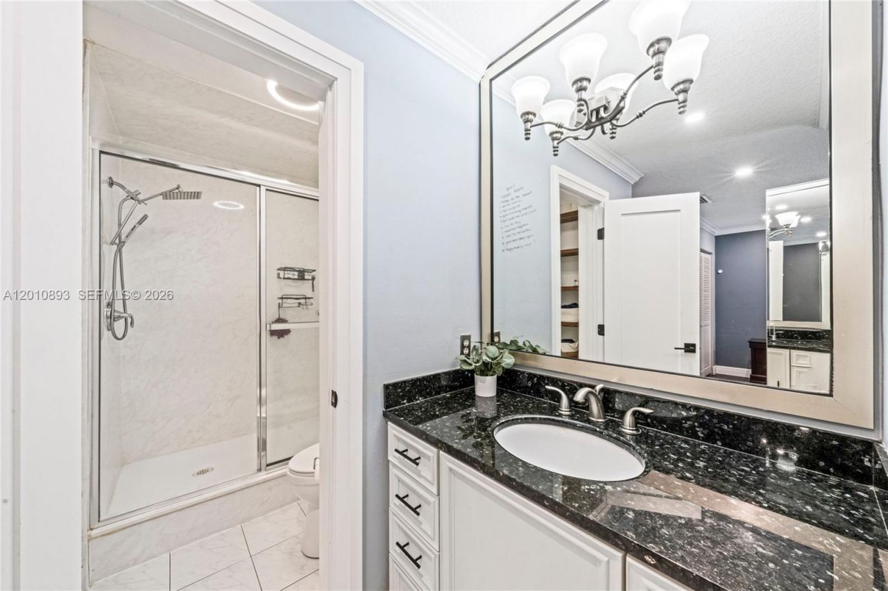 1140 NW 99th Ave , Unit 70, Pembroke Pines, FL 33024 Photo