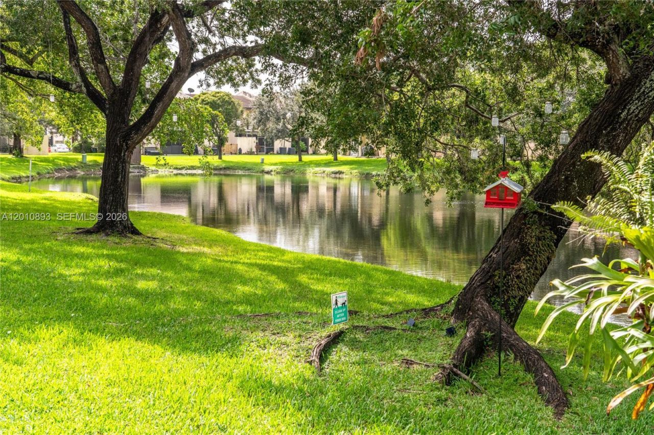1140 NW 99th Ave , Unit 70, Pembroke Pines, FL 33024 Photo