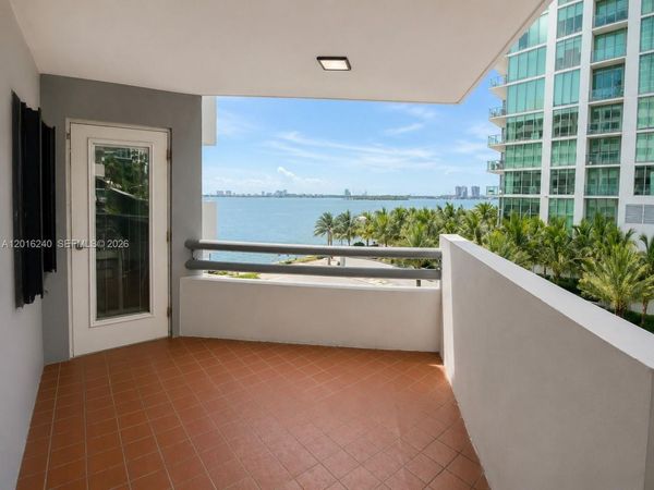 555 NE 30th St , Unit 404, Miami, FL 33137