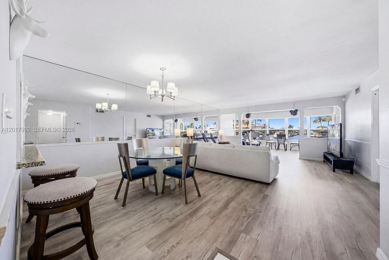 3121 NE 51st St, Unit 205E, Fort Lauderdale, FL 33308 Photo