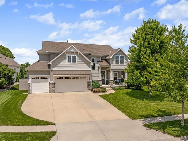 15854 W 165th Terrace, Olathe, KS 66062