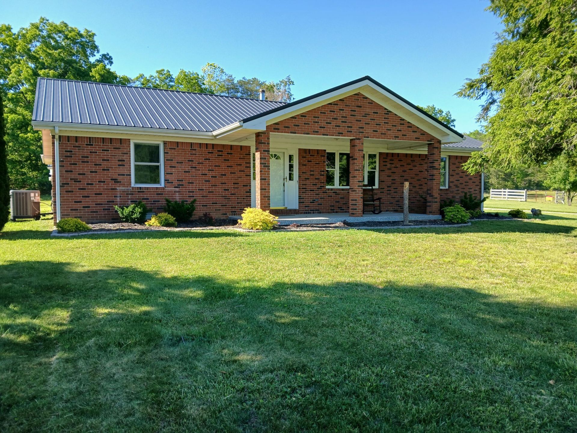 3118 Hamilton Valley Road, Crab Orchard, KY 40419
