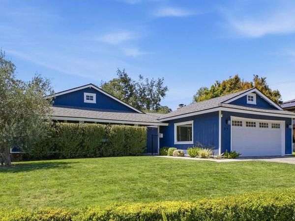 77 Ross Place, Sierra Madre, CA 91024