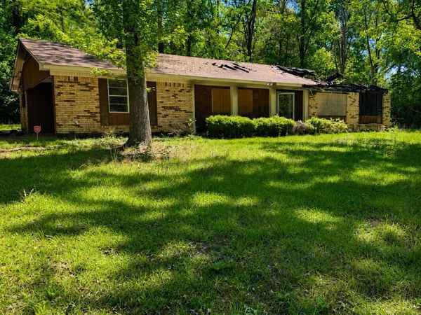 5506 Concord Drive, Jackson, MS 39211