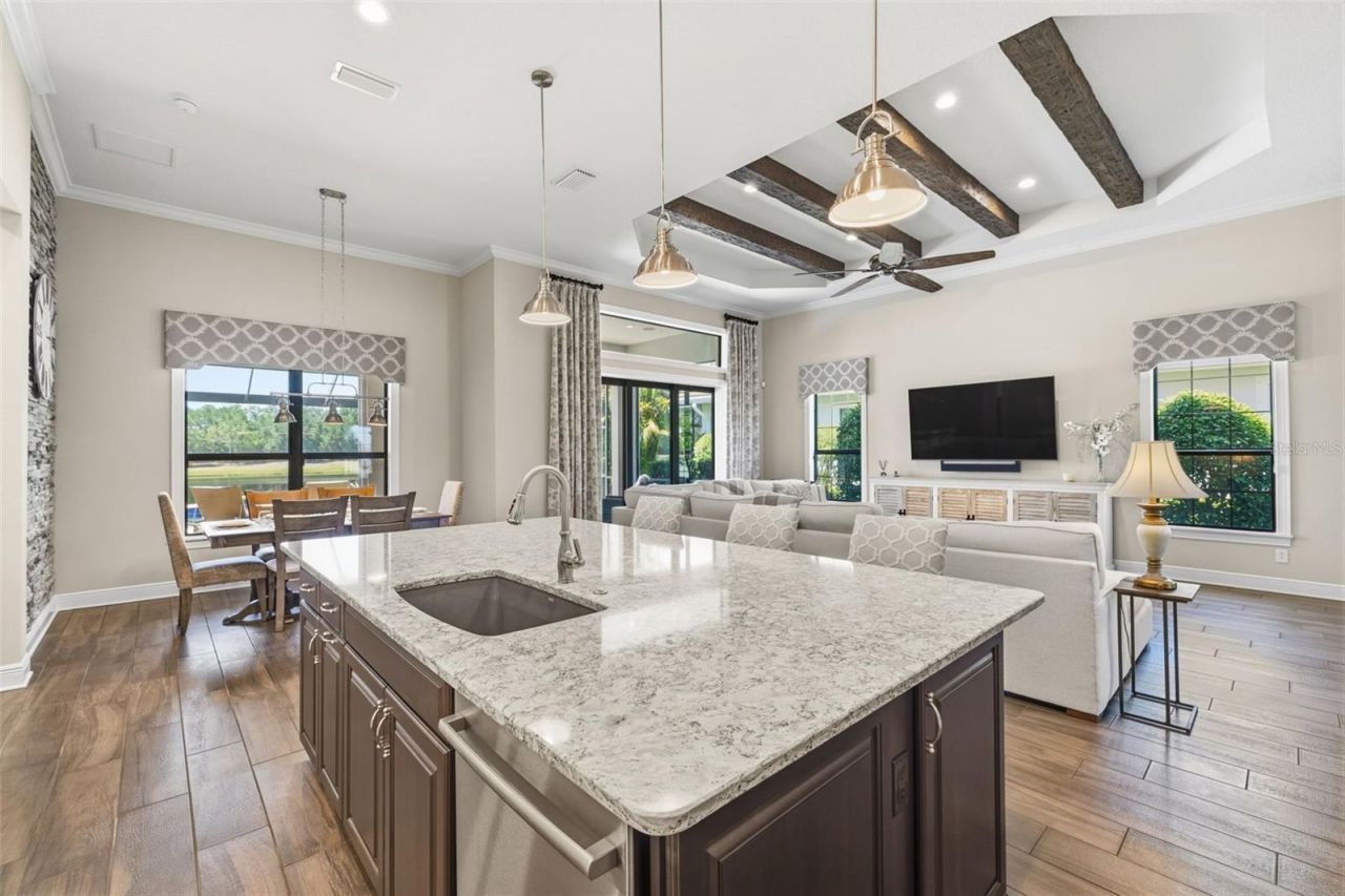 7228 Whittlebury Trail, Bradenton, FL 34202 Photo