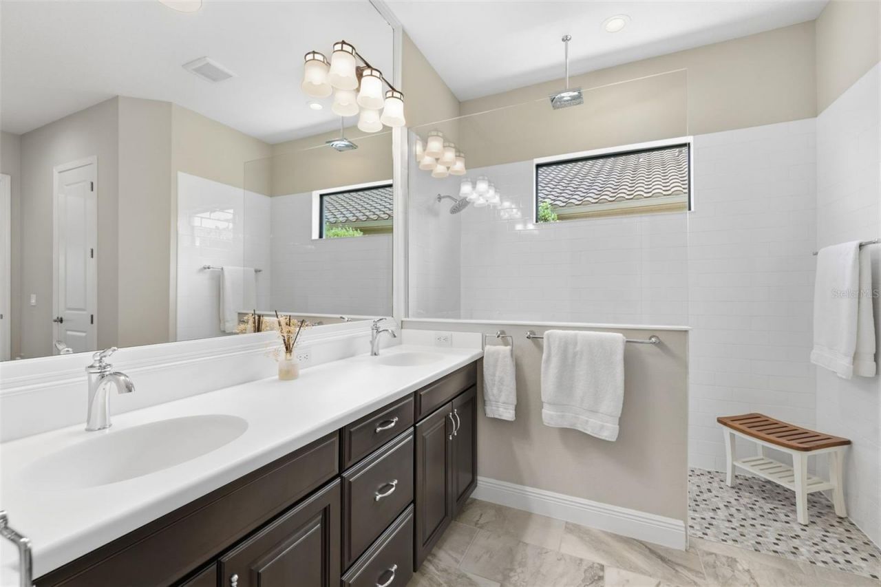 7228 Whittlebury Trail, Bradenton, FL 34202 Photo