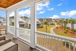 870 Fountain Ct.  photo 4