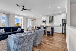 870 Fountain Ct.  photo 4