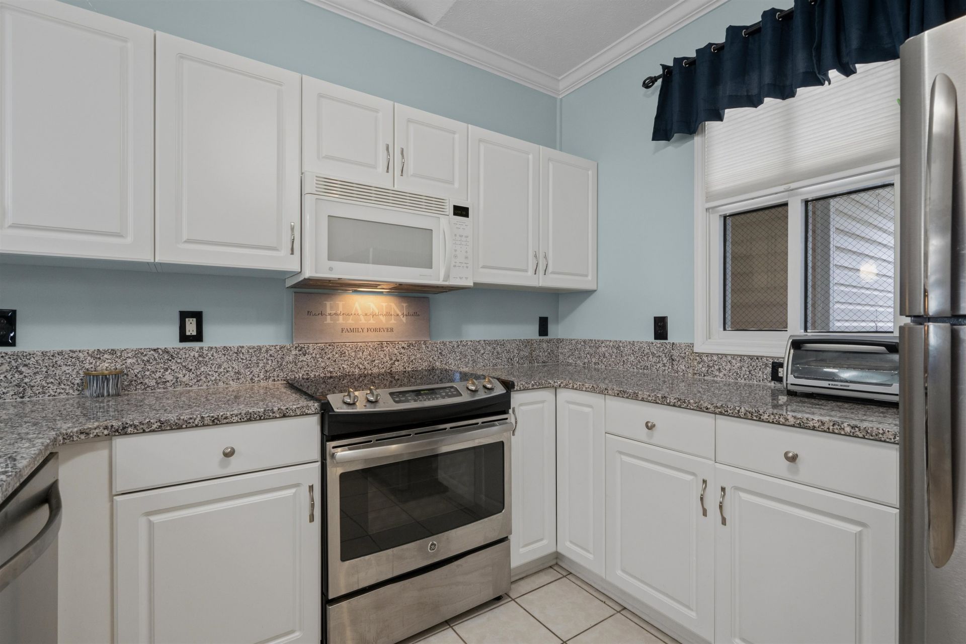 901 West Port Dr. Photo 12