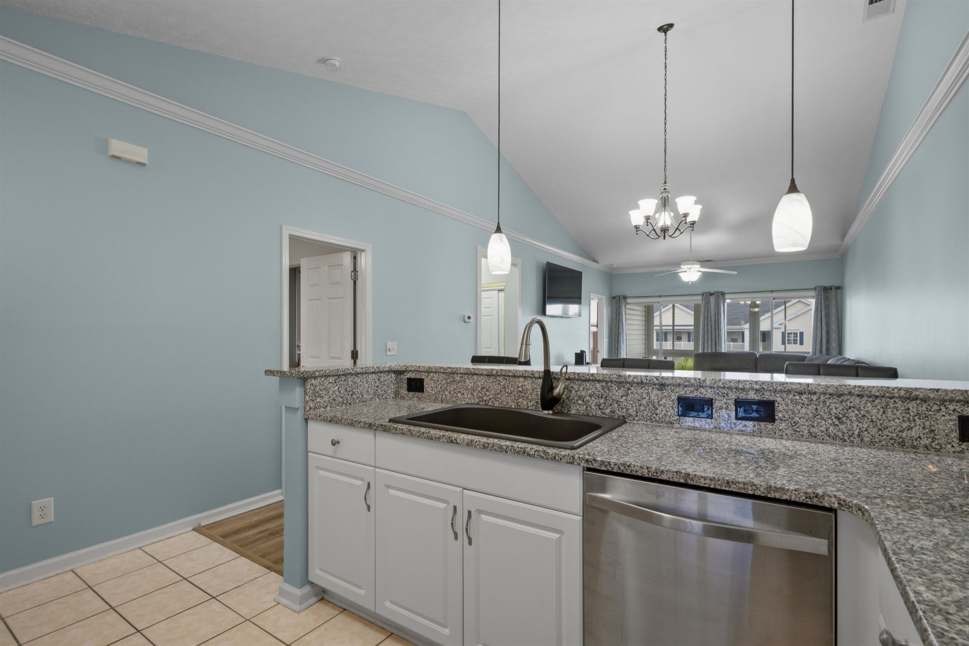 901 West Port Dr. Photo 13