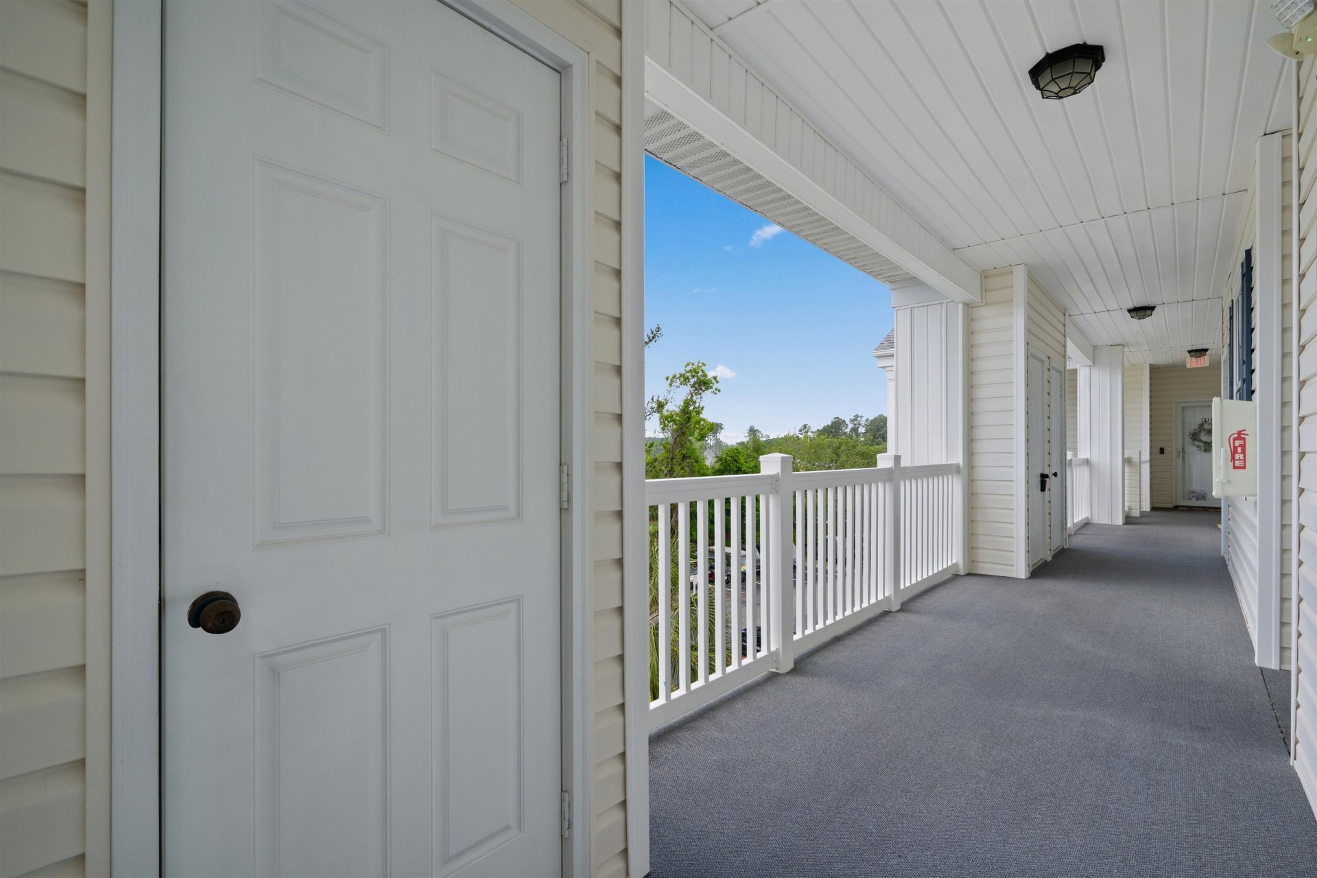 901 West Port Dr. Photo 24