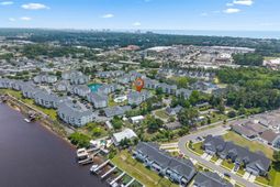 901 West Port Dr. photo 4