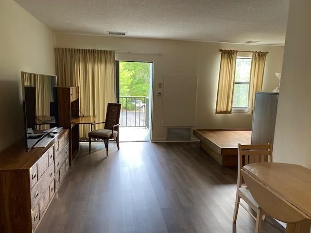 5001 Little River Rd.  Photo 6