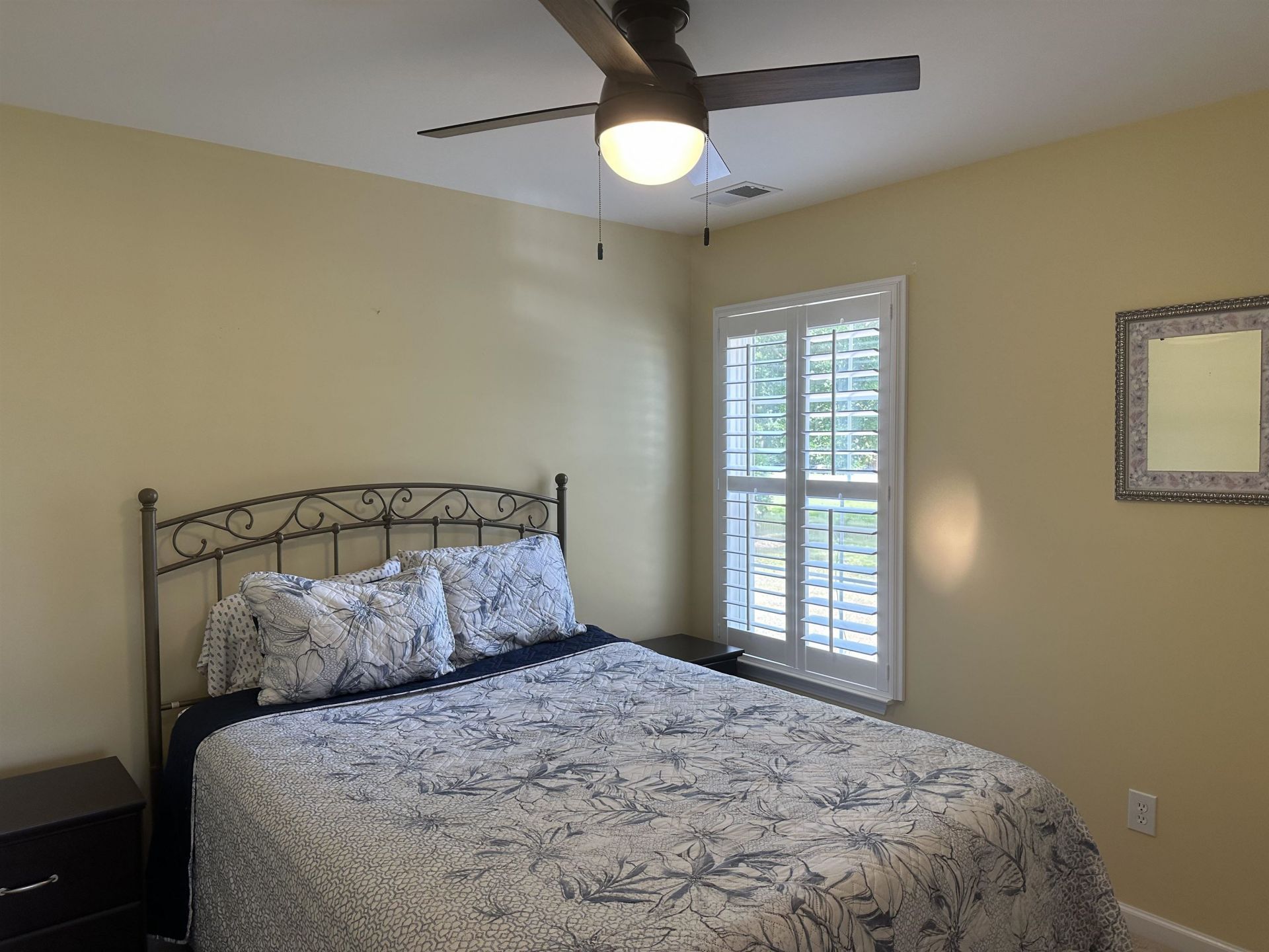 100 Barclay Dr.  Photo 16