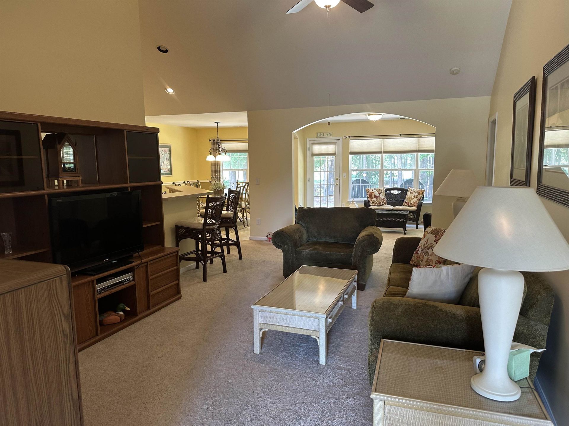 100 Barclay Dr.  Photo 7