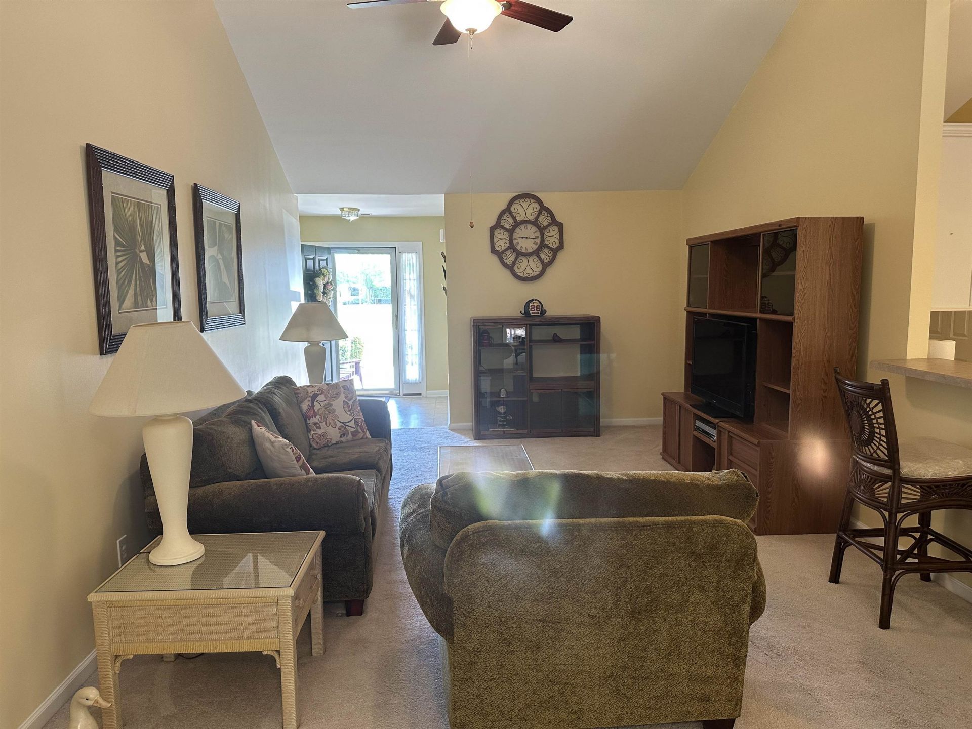 100 Barclay Dr.  Photo 8