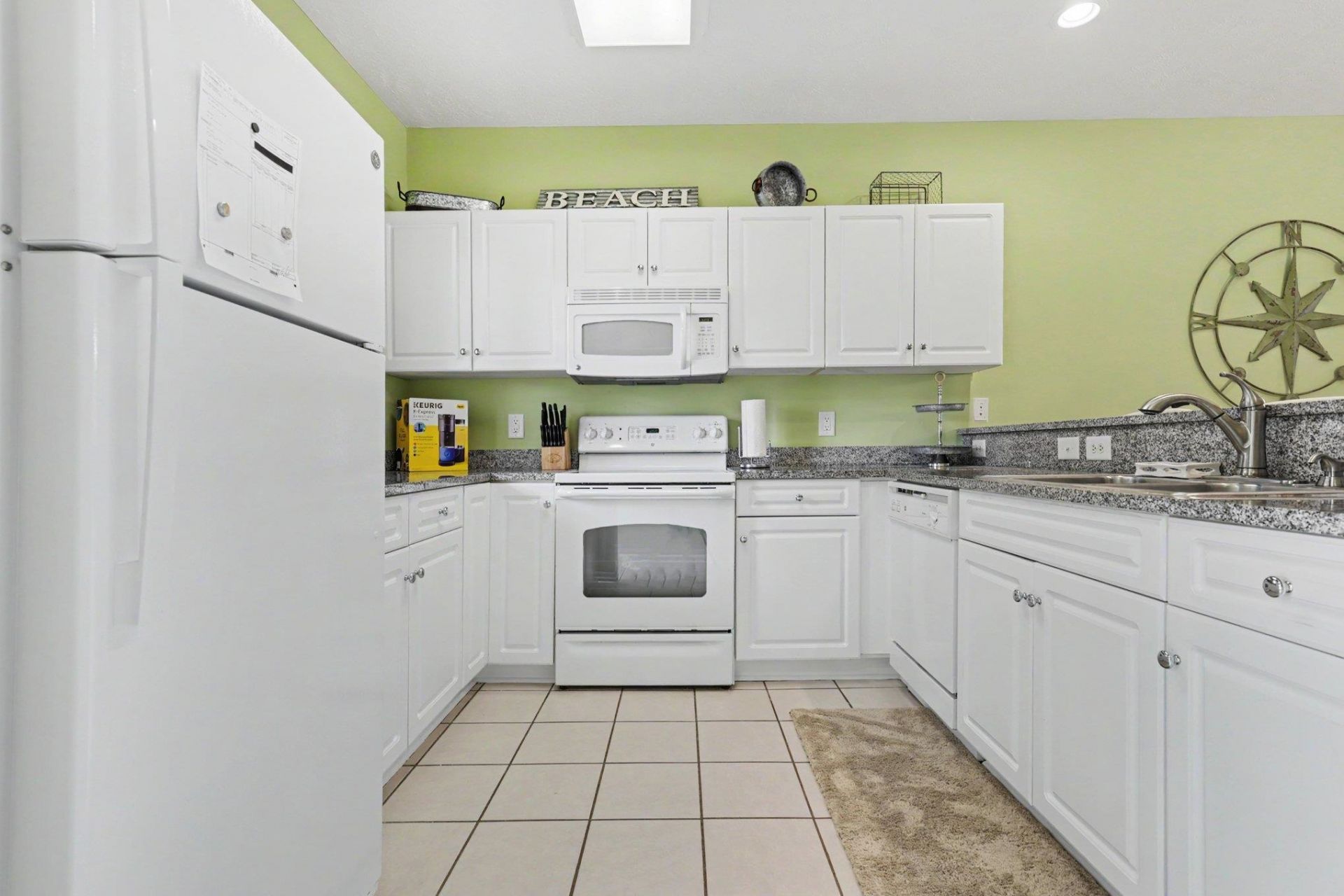 601 N Hillside Dr.  Photo 13