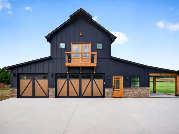 123 Cattlemans Dr , Sparta, TN 38583
