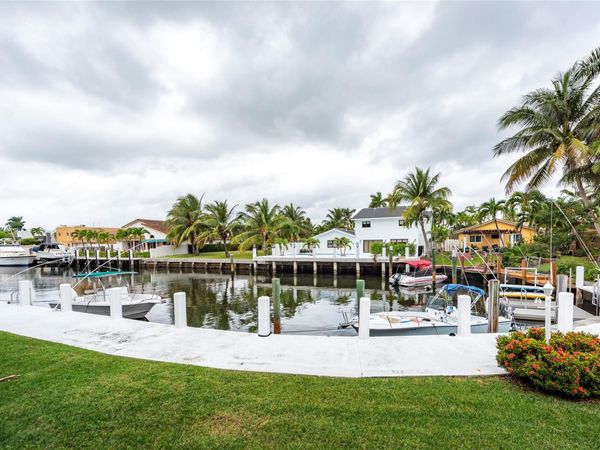 3333 NE 36th Street, Unit 6, Fort Lauderdale, FL 33308